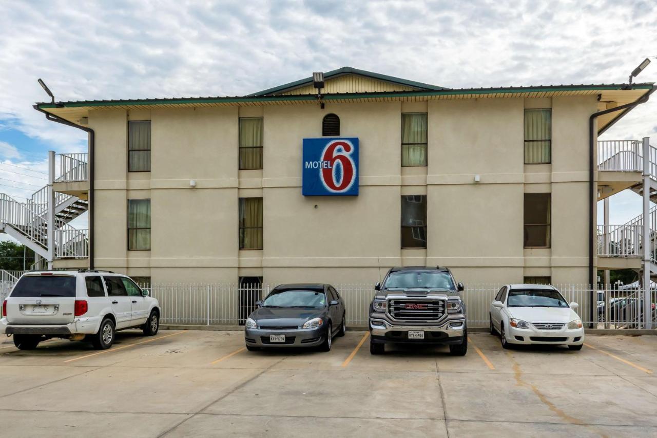 Motel 6-Lake Charles, La - Lake Charles On The Bayou Exterior photo